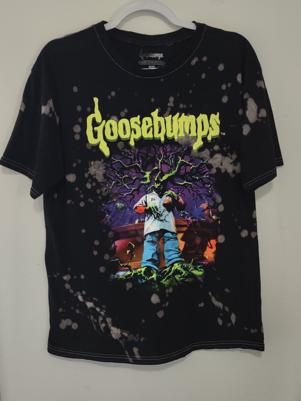 R L Stine Goosebumps "Stay Out Of The Basement" Mens Medium T Shirt